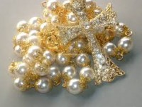 /album/livrariasagradafamilia-com-br/terco-de-noiva-perola-dourado-jpg/